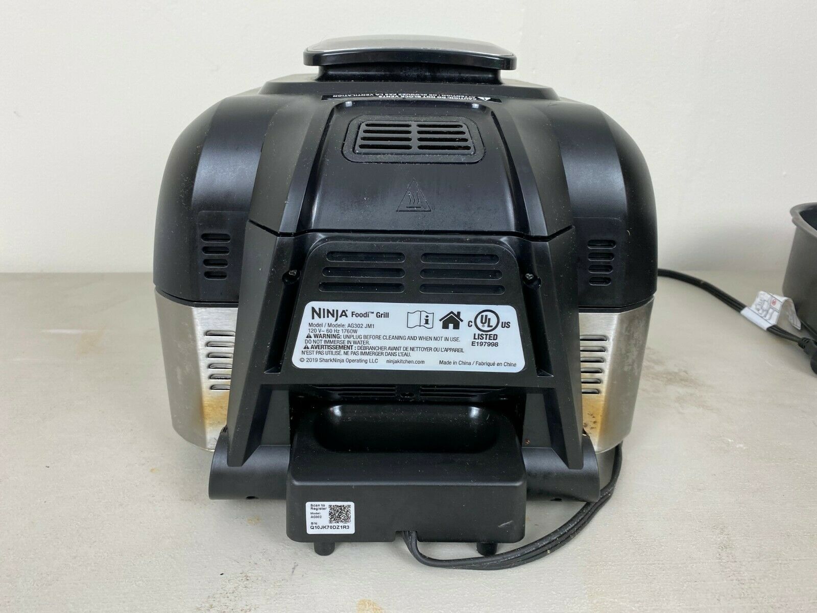 Ninja Foodi 5in1 Indoor Grill 4 Quart Air Fryer Roast Bake Model AG302