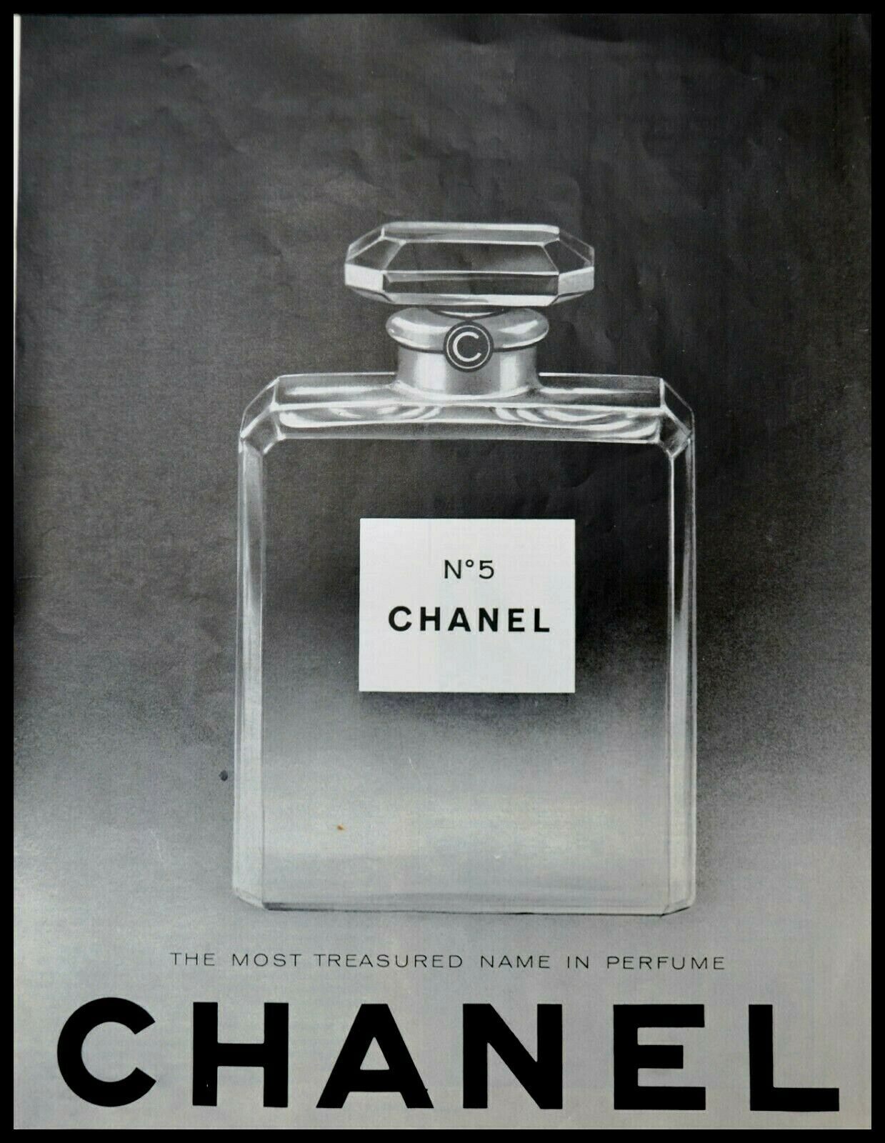 1962 Chanel No.5 Perfume Large Classic Bottle Photo Vintage Print Ad